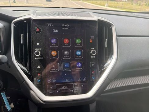 Used 2023 Subaru Ascent Premium image 12