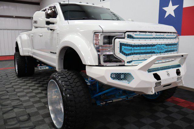 Used 2022 Ford F450 Platinum w/ FX4 Off-Road Package AWD/4WD image 15