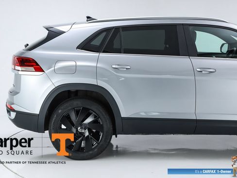 Used 2024 Volkswagen Atlas Cross Sport SE AWD/4WD image 49