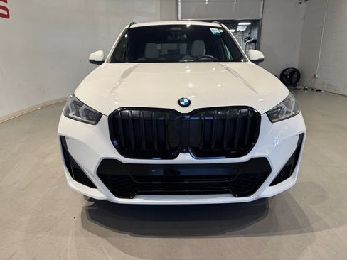 Used 2023 BMW X1 xDrive28i w/ Premium Enhanced Package AWD/4WD image 10