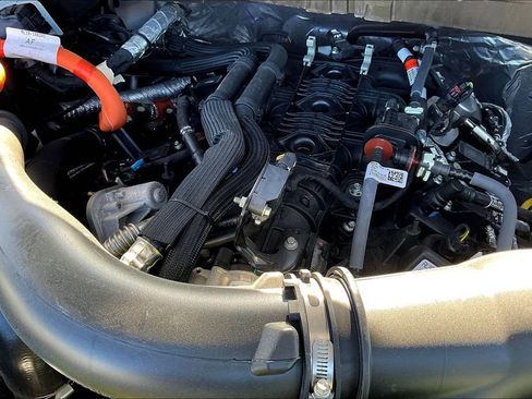 Used 2025 Ford F150 XLT w/ Equipment Group 302A MID AWD/4WD image 34