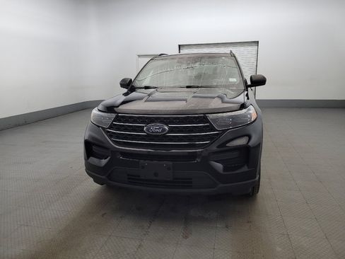 Used 2020 Ford Explorer XLT w/ Comfort Package AWD/4WD image 15