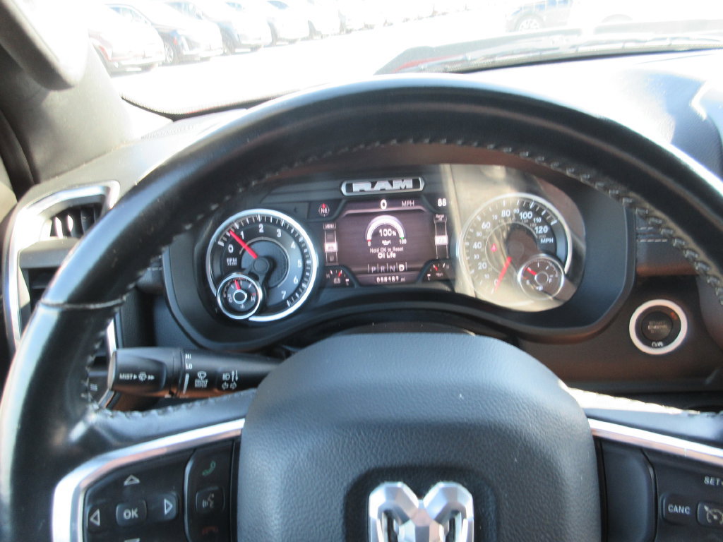 Used 2022 RAM 1500 Laramie AWD/4WD image 34