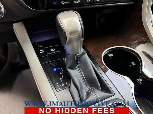 Used 2019 Lexus RX 350 AWD w/ Navigation Package image 38