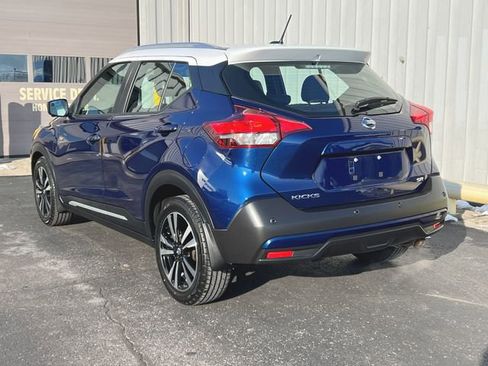 Used 2020 Nissan Kicks SR w/ SR Premium Package image 6