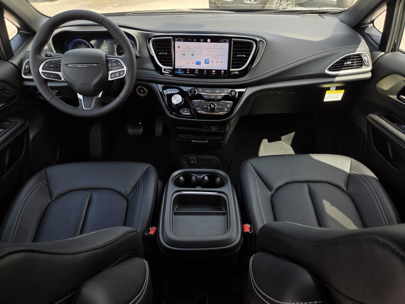 New 2027 Chrysler Pacifica Select FWD image 10
