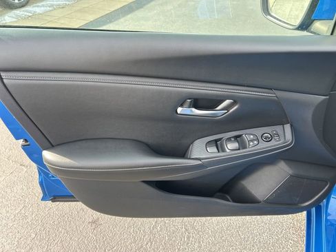 Used 2024 Nissan Sentra SV image 4