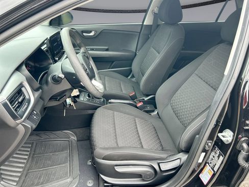 Used 2022 Kia Rio LX FWD image 11