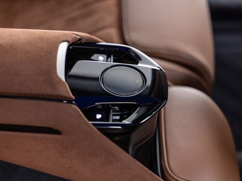 Certified 2023 Ferrari Purosangue image 88