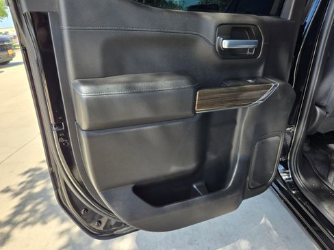 Certified 2019 Chevrolet Silverado 1500 RST AWD/4WD image 22