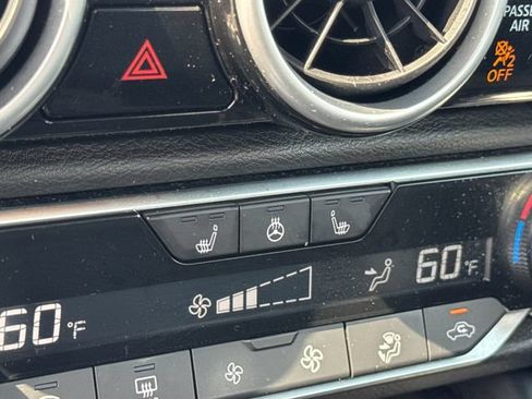 Used 2025 Nissan Sentra SR w/ SR Premium Package FWD image 26