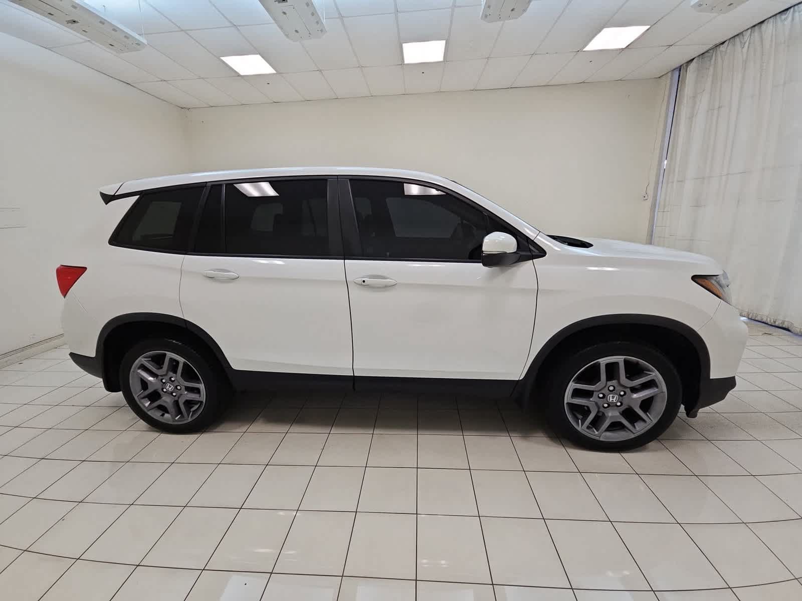 Certified 2023 Honda Passport EX-L image 29