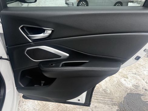 Used 2024 Acura RDX SH-AWD image 21