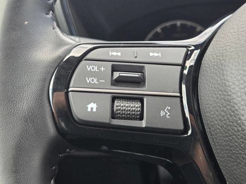 Used 2025 Honda CR-V EX-L image 26