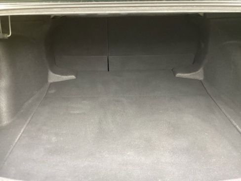 Used 2022 Toyota Corolla LE FWD image 19