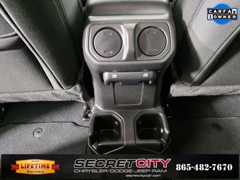 Used 2022 Jeep Wrangler Unlimited Willys image 27