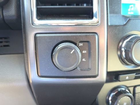 Used 2016 Ford F150 XLT w/ Equipment Group 302A Luxury image 23