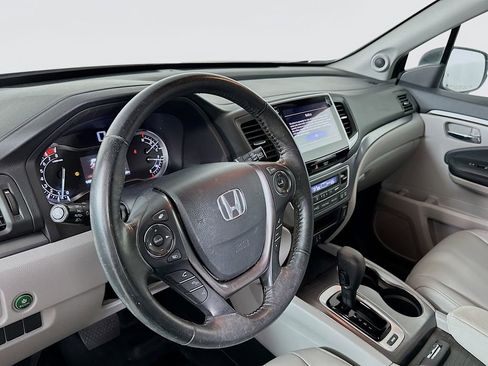 Certified 2018 Honda Pilot EX-L image 10