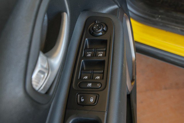 Used 2023 Jeep Renegade Latitude AWD/4WD image 27