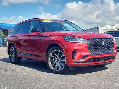 Certified 2025 Lincoln Aviator 2WD w/ Jet Appearance Package image 1