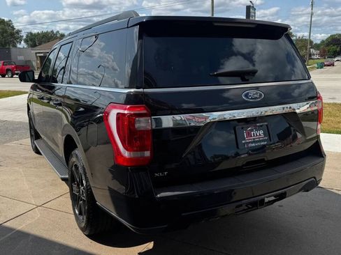 Used 2020 Ford Expedition Max XLT w/ Equipment Group 202A AWD/4WD image 9