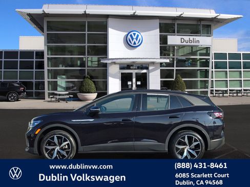 Used 2023 Volkswagen ID.4 Pro S image 7