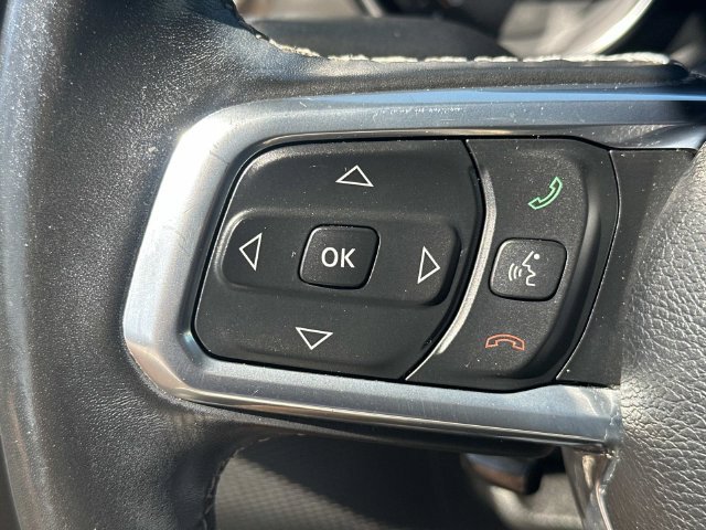 Used 2022 Jeep Wrangler Unlimited Sahara AWD/4WD image 18