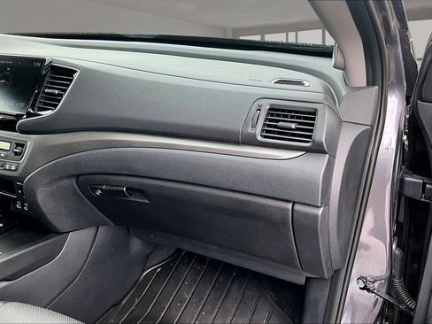 Used 2025 Honda Ridgeline RTL image 25