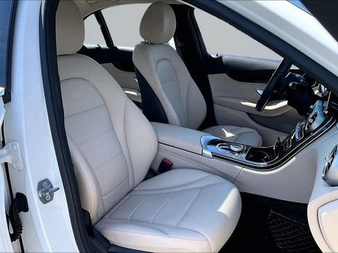 Used 2019 Mercedes-Benz C 300 Sedan image 30