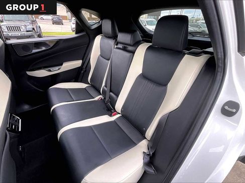 Used 2023 Lexus NX 250 FWD w/ Towing Package (2000 Lbs) image 18