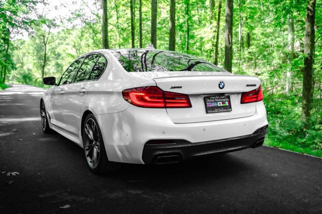 Used 2020 BMW M550i xDrive w/ Dynamic Handling Package AWD/4WD image 13