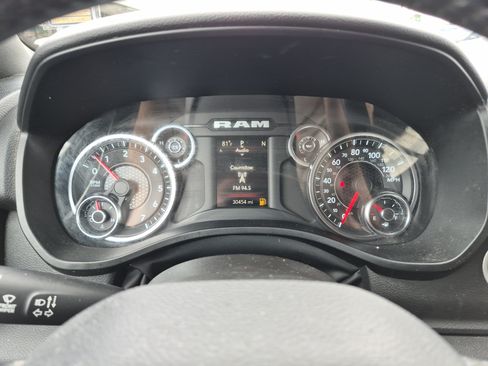 Used 2023 RAM 1500 Big Horn AWD/4WD image 23