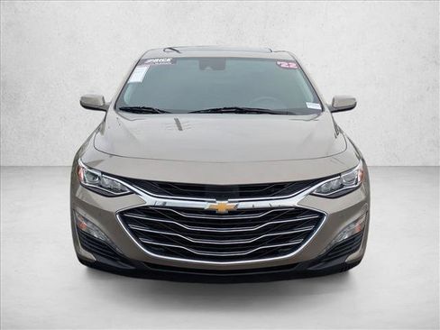 Used 2022 Chevrolet Malibu Premier image 2