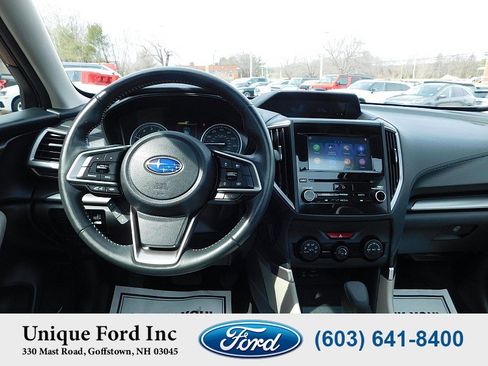 Used 2023 Subaru Forester Premium image 15