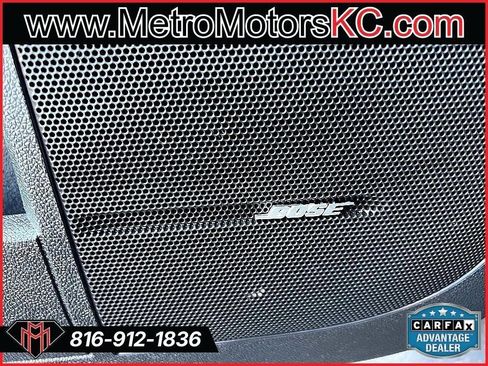 Used 2015 GMC Acadia SLT image 22