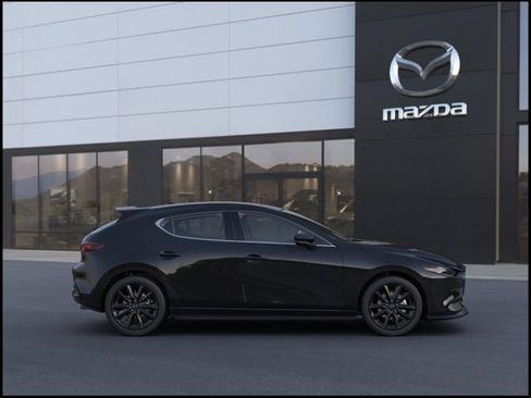 New 2026 MAZDA MAZDA3 Hatchback w/Premium Plus Pkg image 5