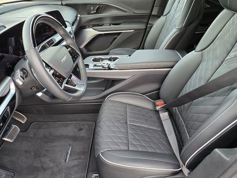 Certified 2026 Cadillac Lyriq V image 11