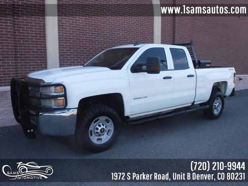 Used 2019 Chevrolet Silverado 2500 W/T AWD/4WD image 1