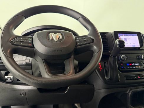 Used 2025 RAM ProMaster 3500 w/ Convenience Group FWD image 14