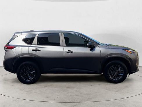 Used 2023 Nissan Rogue S AWD/4WD image 6