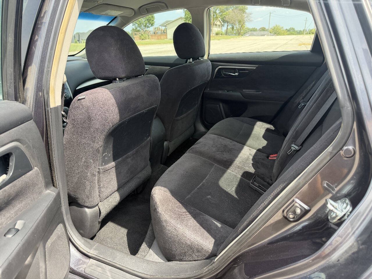Used 2013 Nissan Altima 2.5 S FWD image 14