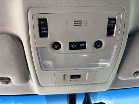 Used 2013 Lexus ES 350 w/ Premium Pkg image 29