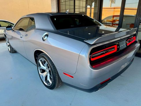 Used 2015 Dodge Challenger SXT Plus image 3