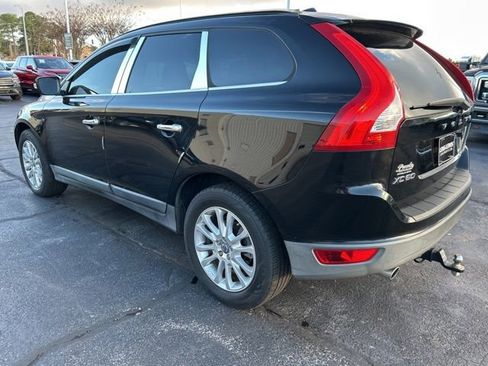 Used 2010 Volvo XC60 T6 image 11