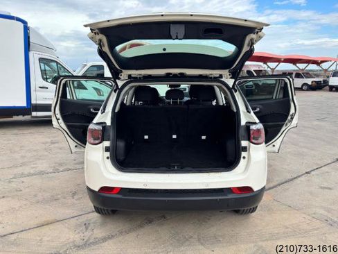 Used 2018 Jeep Compass Sport image 24