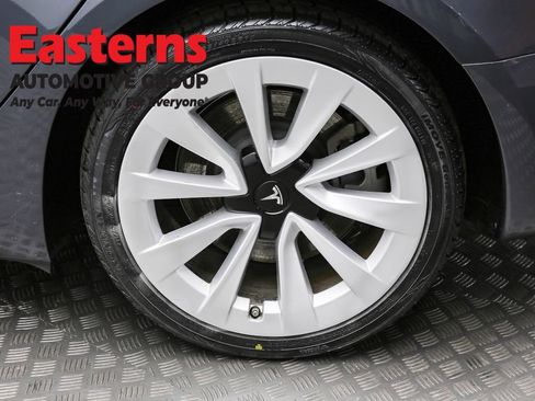 Used 2023 Tesla Model 3 Standard Range image 8