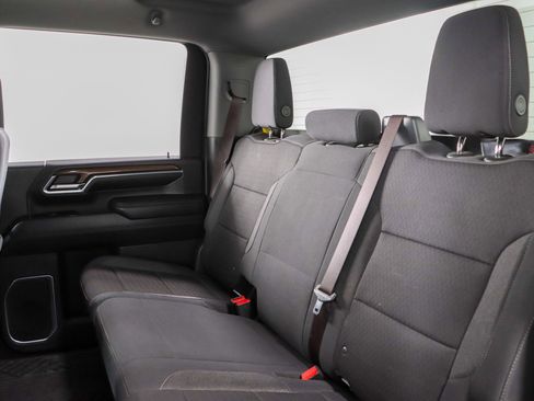 Used 2024 Chevrolet Silverado 2500 LT AWD/4WD image 27