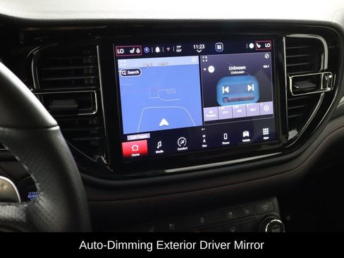 Used 2025 Dodge Durango GT AWD/4WD image 22