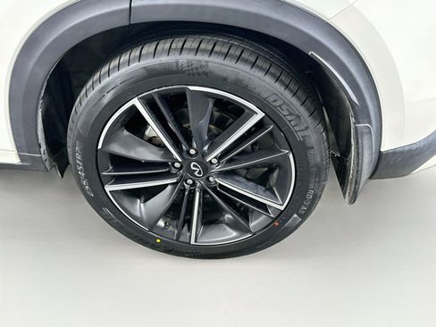 Used 2023 INFINITI QX55 Luxe w/ Cargo Package AWD/4WD image 11