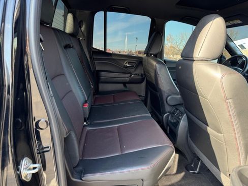 Certified 2017 Honda Ridgeline Black Edition image 10
